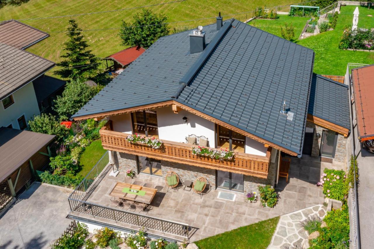 Chalet Alpendomizil Ahorn Mayrhofen Exterior photo